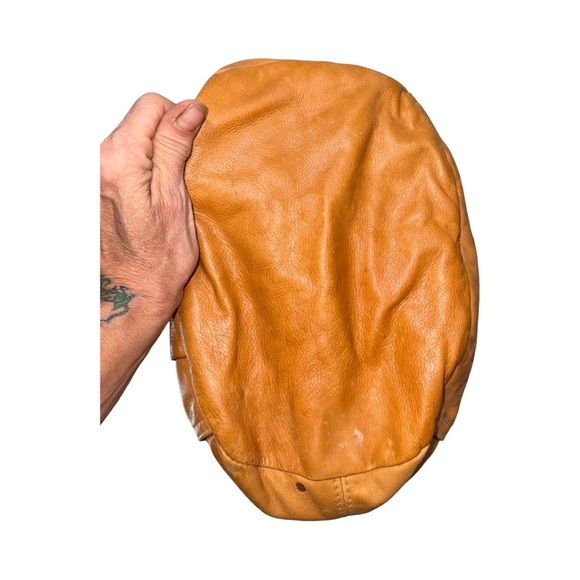 cognac-colored slouchy leather hobo bag - Picture 11 of 15